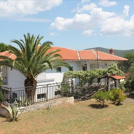 Villa Milenitta Vatopédhion エクステリア 写真