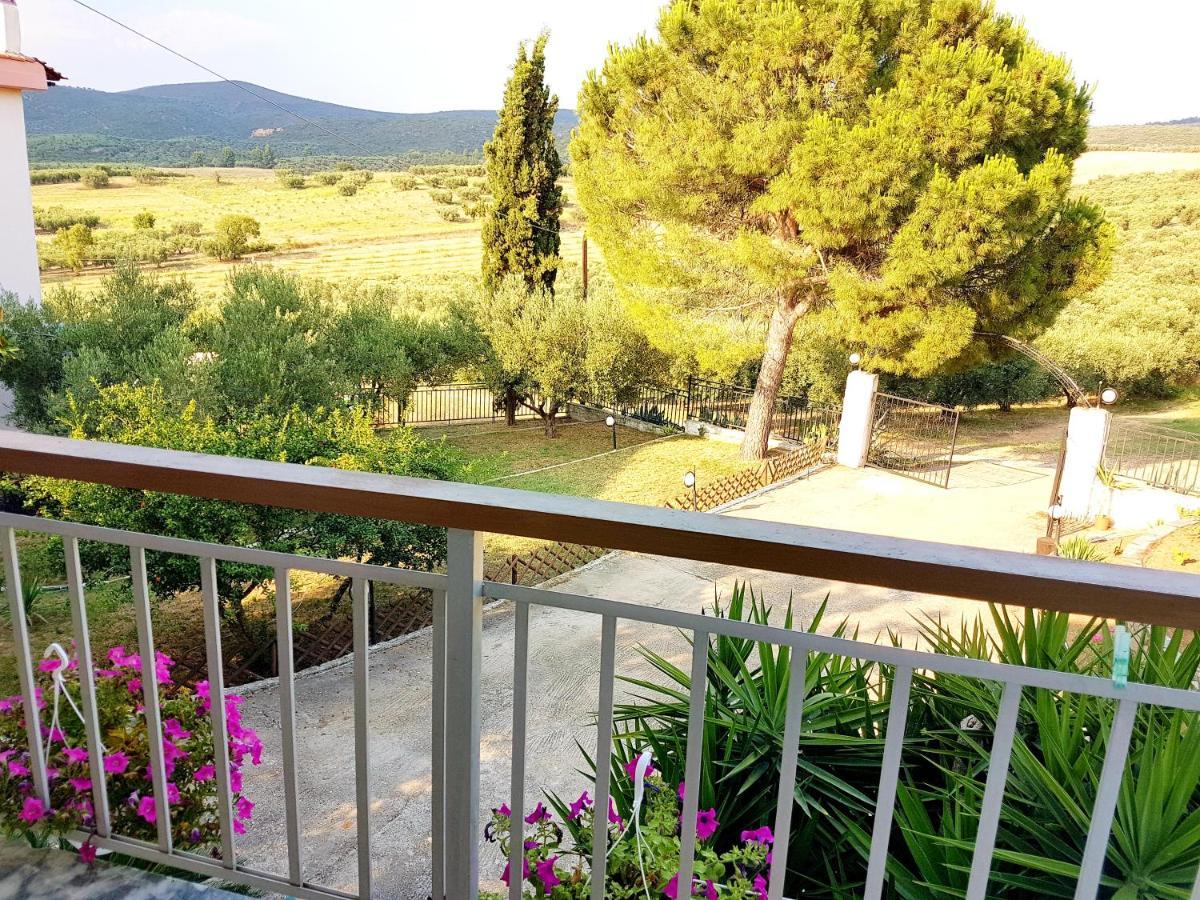 Villa Milenitta Vatopédhion エクステリア 写真