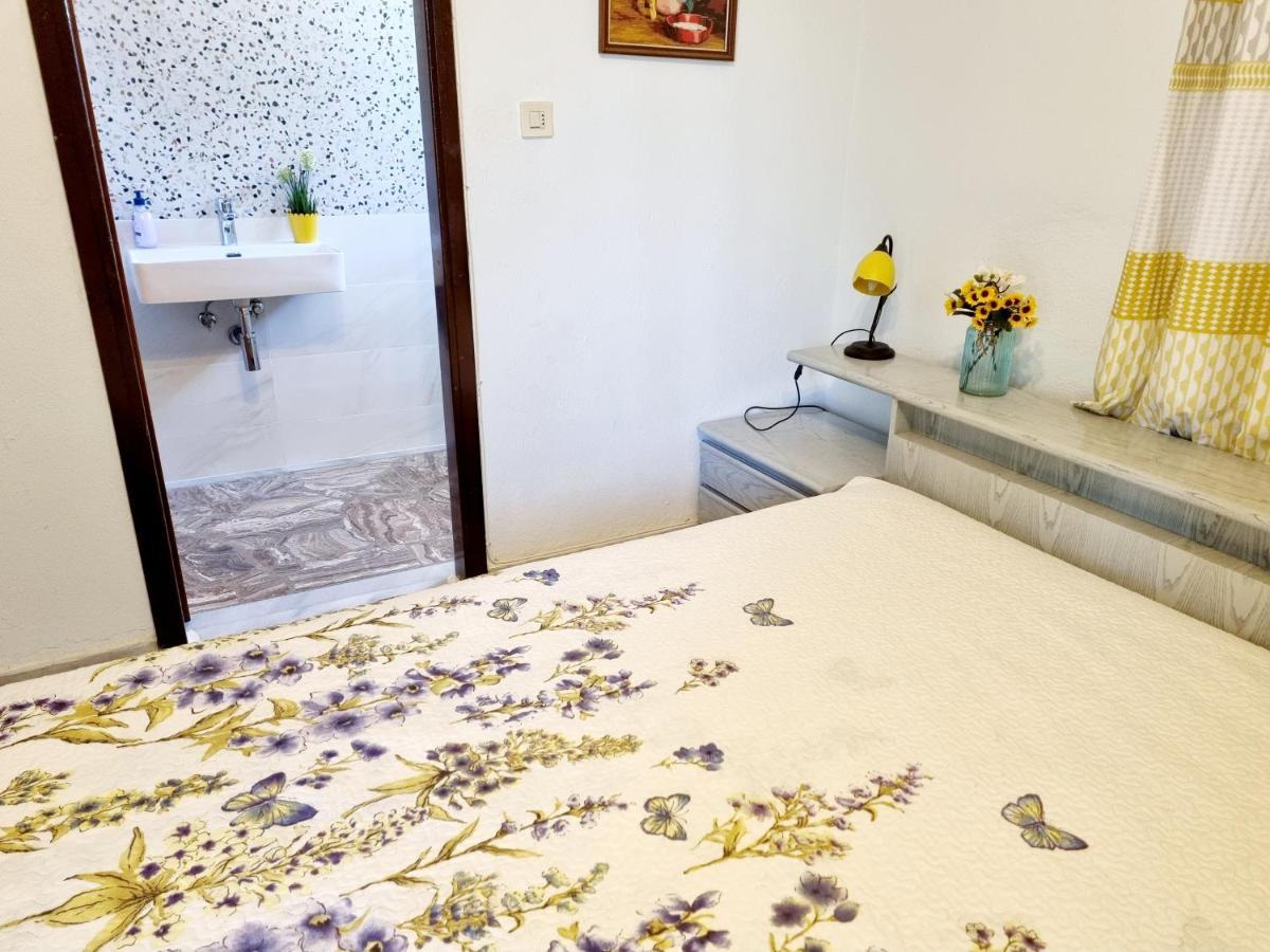 Villa Milenitta Vatopédhion エクステリア 写真